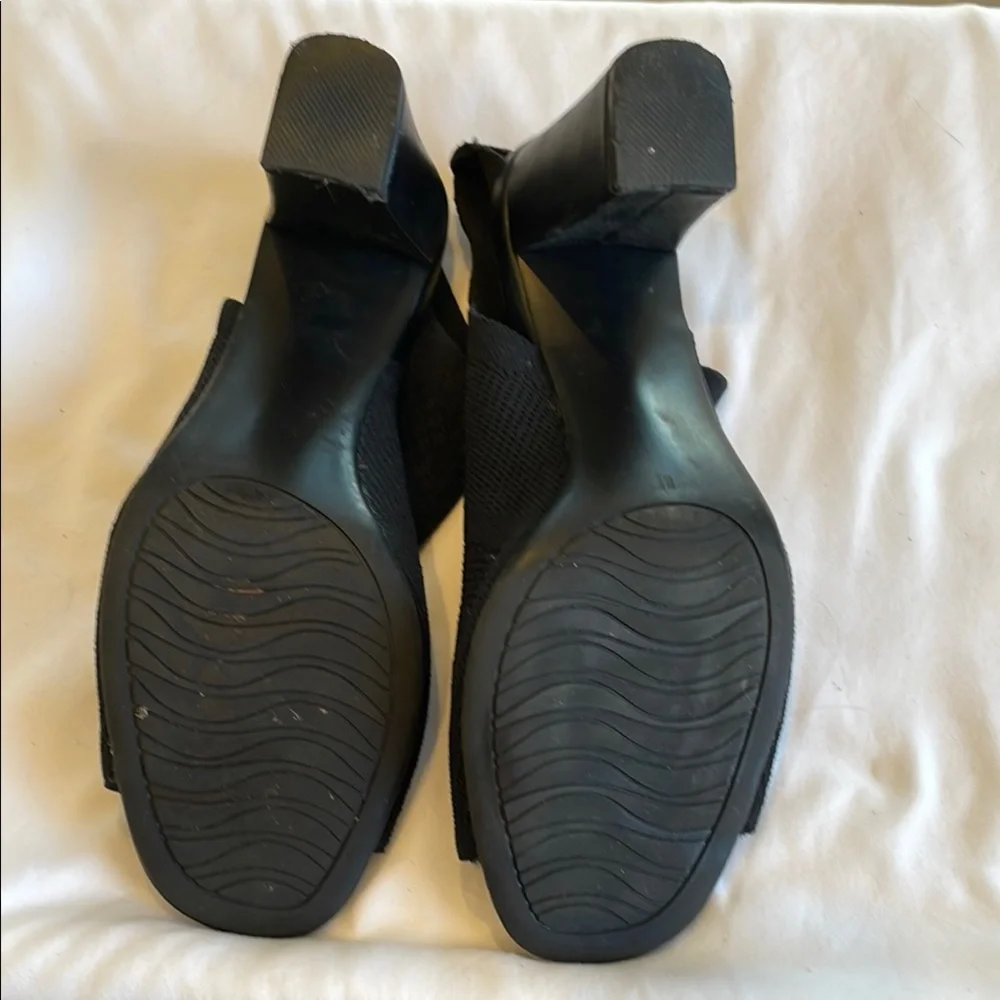 Elegant Black Women's Heeled Anklet  Sandals - Picture 9 of 9
